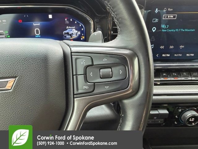 Used 2023 Chevrolet Silverado 1500 ZR2 w/ Technology Package AWD/4WD image 26
