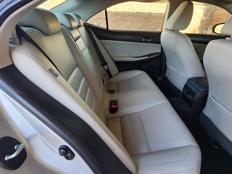 Used 2014 Lexus IS 250 AWD w/ Luxury Package w/Gray Wood image 68