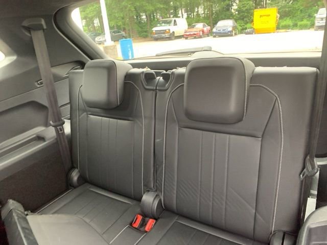 Used 2022 Volkswagen Tiguan SE R-Line image 41