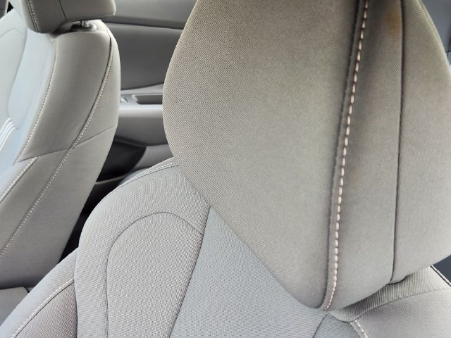 Used 2024 Hyundai Elantra SEL FWD image 15