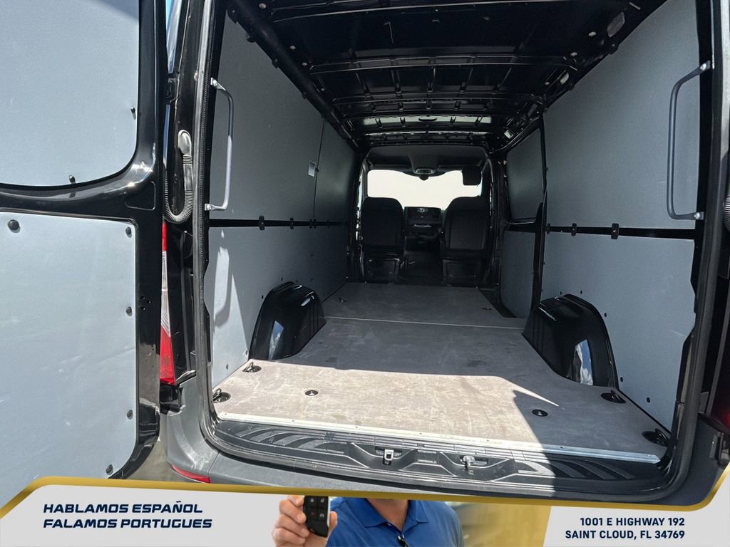 Used 2024 Mercedes-Benz Sprinter 144 Cargo image 25