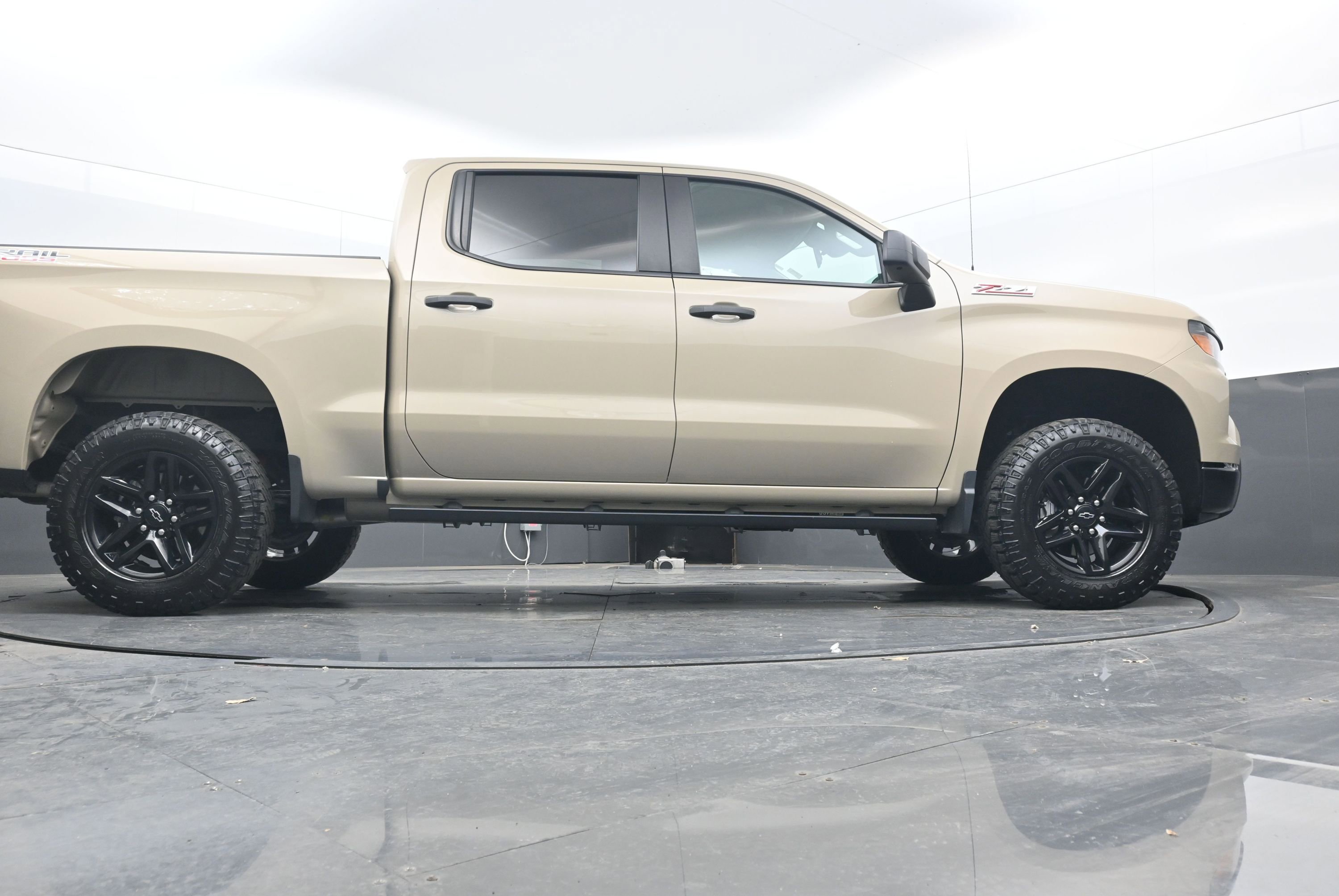 Certified 2022 Chevrolet Silverado 1500 Custom Trail Boss image 32