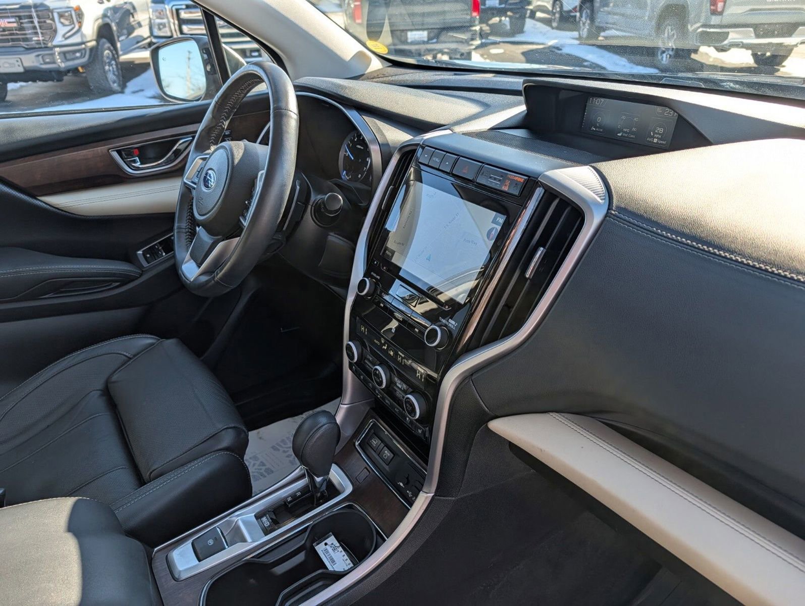 Used 2022 Subaru Ascent Touring image 29