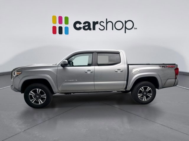 Used 2017 Toyota Tacoma TRD Sport w/ Tow Package image 2