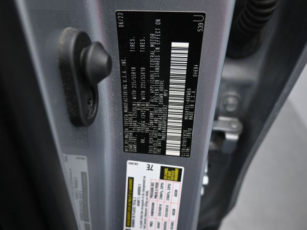 Used 2023 Toyota Corolla Cross XSE w/ Convenience Package image 20