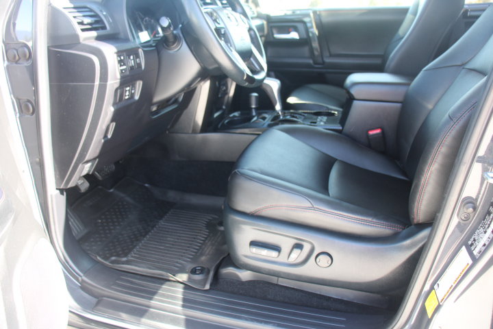 Used 2024 Toyota 4Runner TRD Off-Road Premium w/ Moonroof Package AWD/4WD image 12