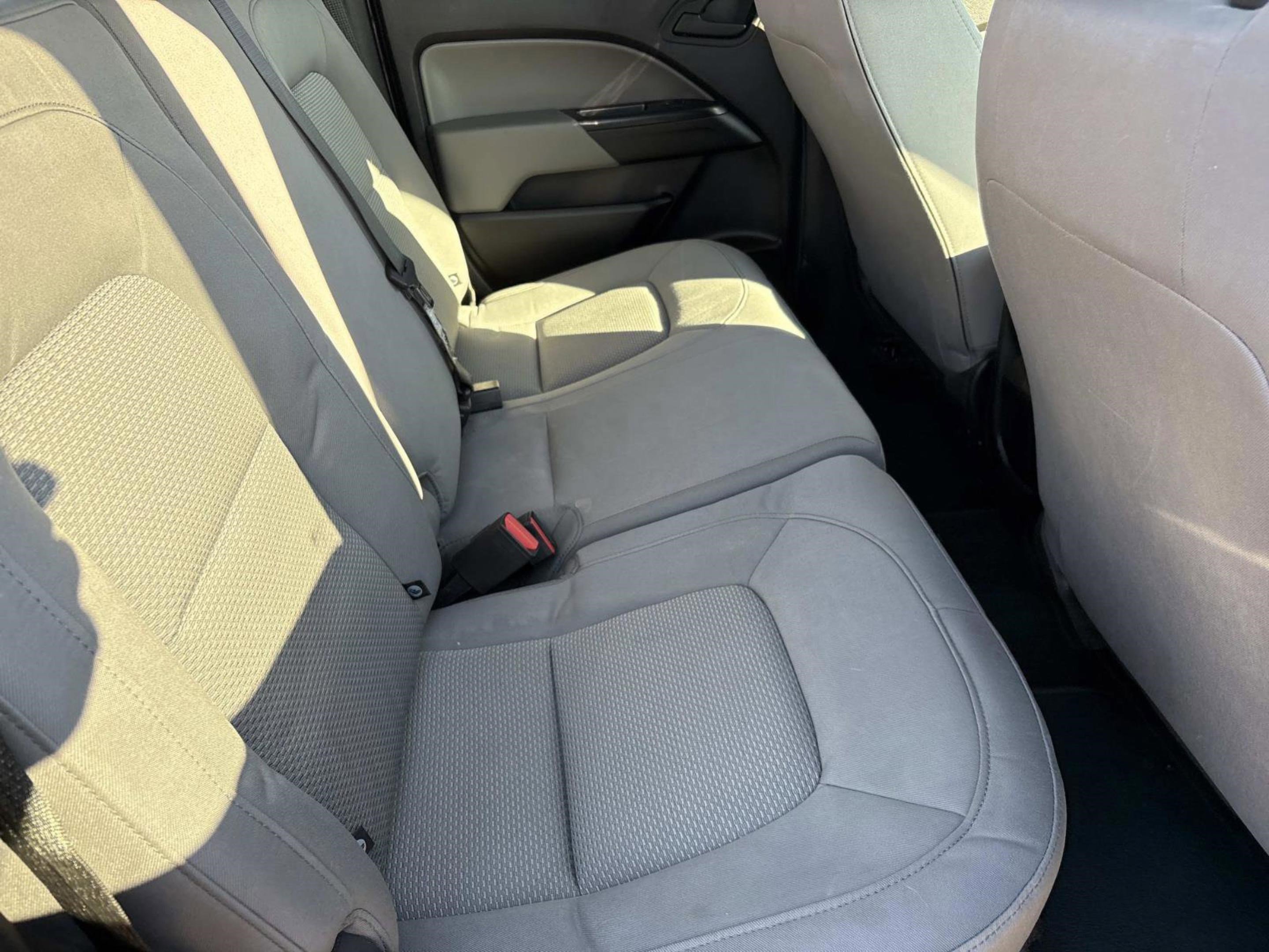 Used 2018 Chevrolet Colorado W/T w/ WT Convenience Package image 14