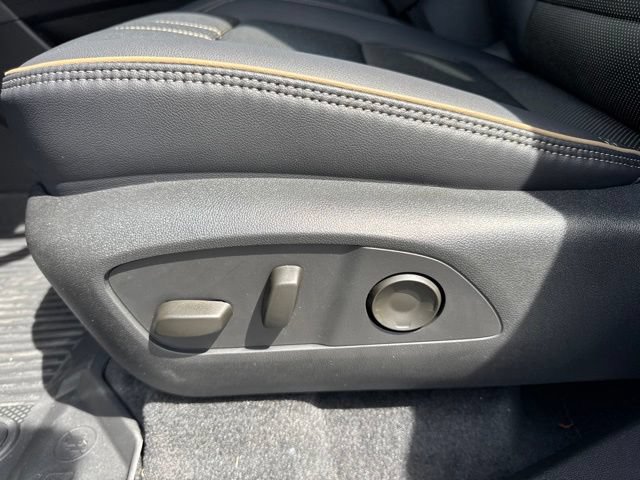New 2026 Chevrolet Traverse High Country w/ LPO, Floor Liner Package AWD/4WD image 20
