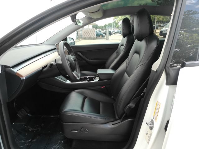 Used 2021 Tesla Model Y Long Range AWD/4WD image 12