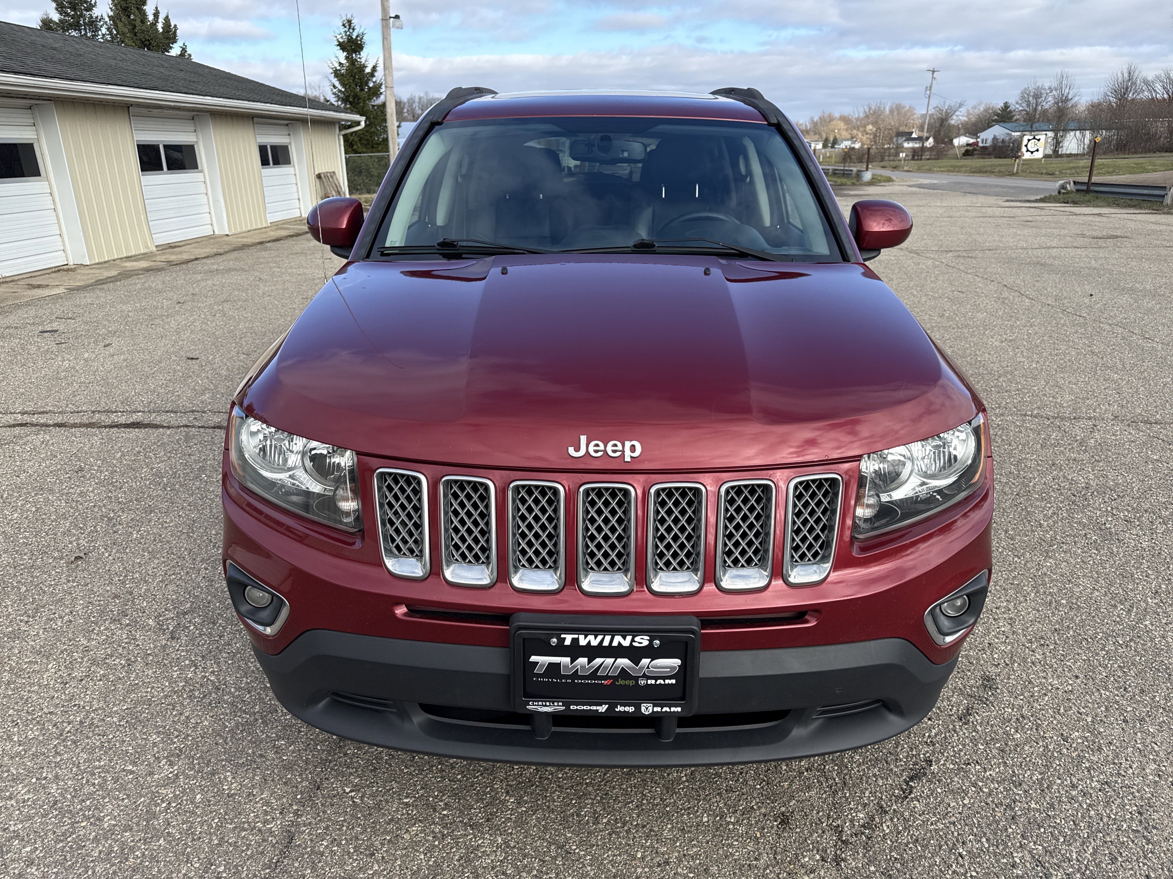 Used 2017 Jeep Compass High Altitude image 12