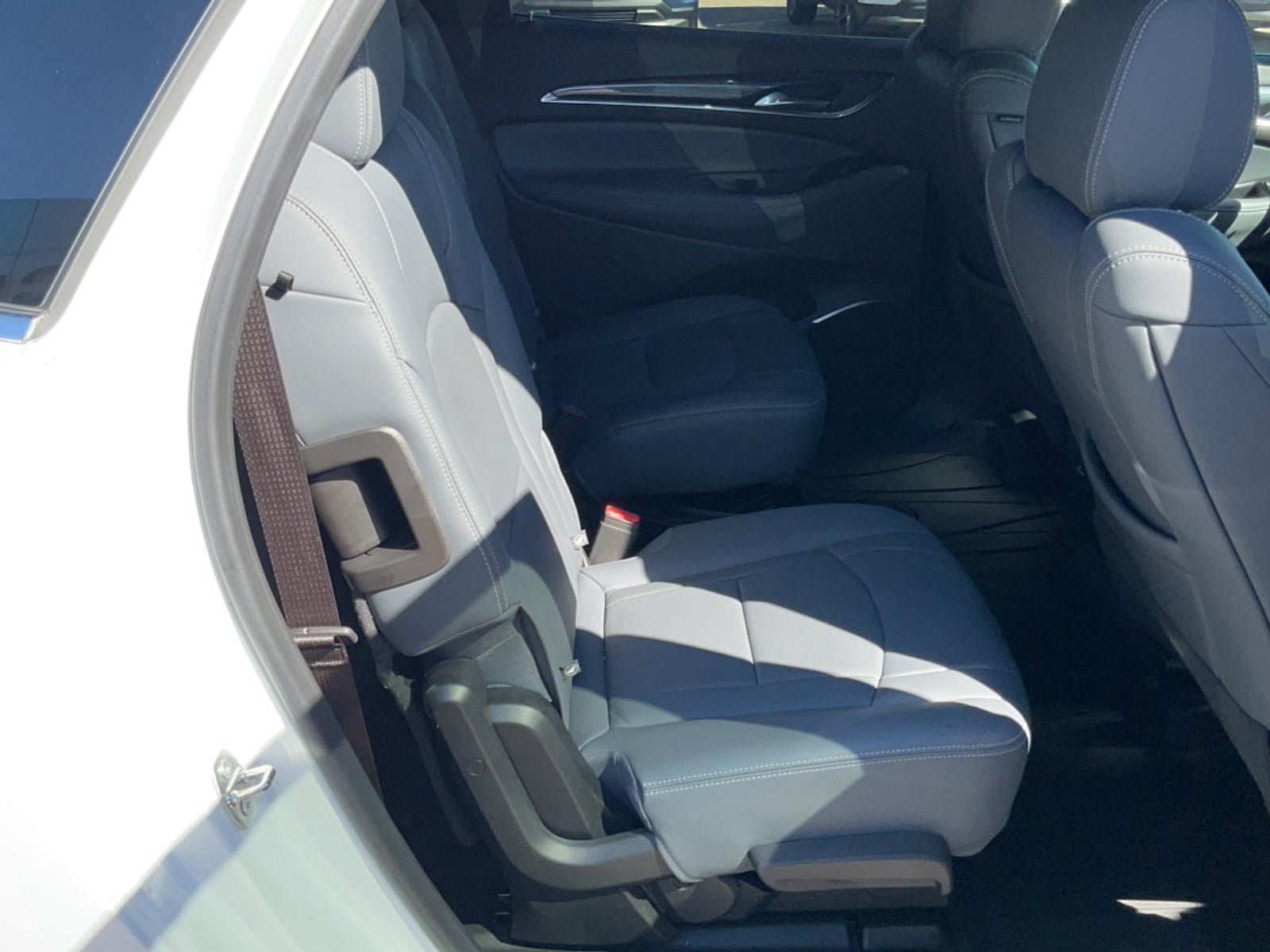 Used 2023 Buick Enclave Premium w/ Experience Buick Package AWD/4WD image 12