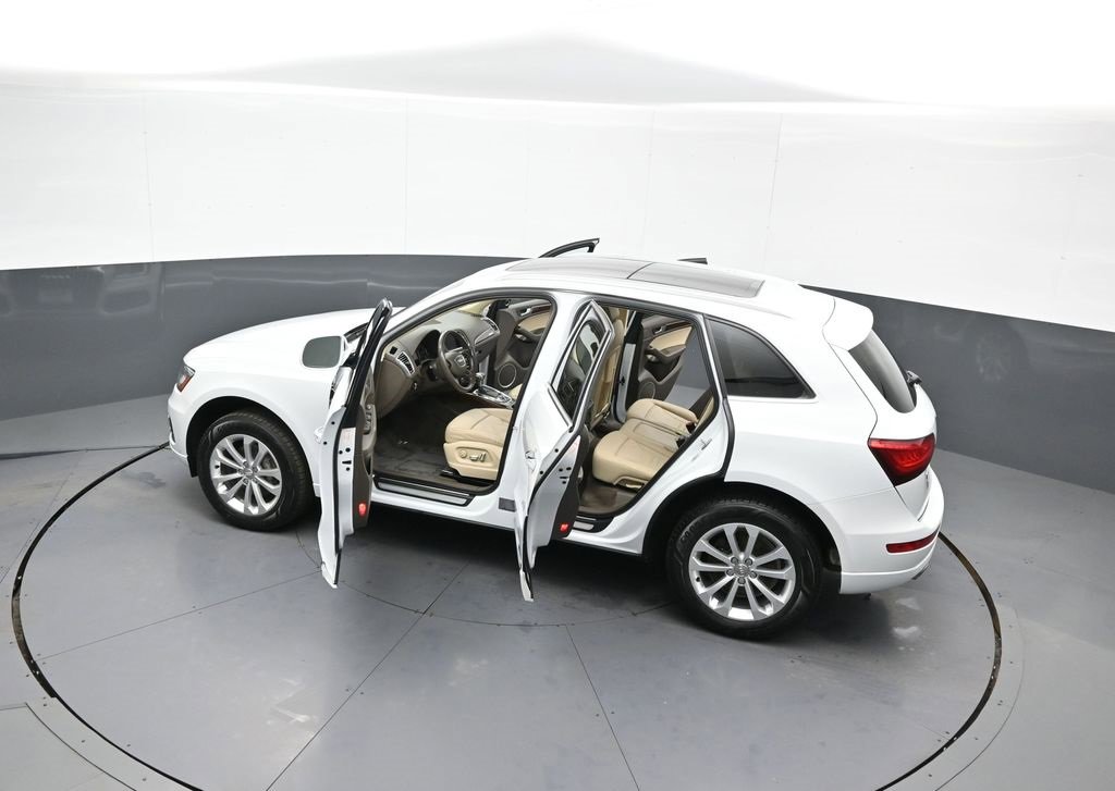 Used 2016 Audi Q5 2.0T Premium Plus w/ Technology Package image 44