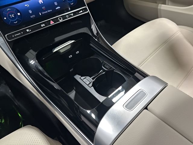 Used 2025 Mercedes-Benz C 300 4MATIC Sedan image 26