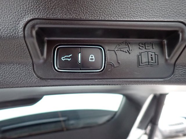 Used 2023 Ford Explorer ST w/ Equipment Group 401A AWD/4WD image 9