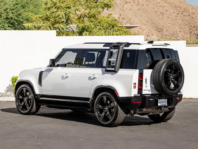 Used 2022 Land Rover Defender 110 X-Dynamic HSE AWD/4WD image 9