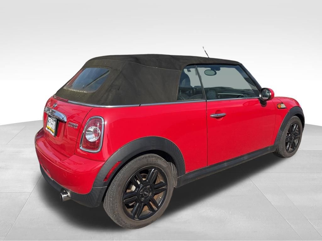 Used 2012 MINI Cooper Convertible image 3