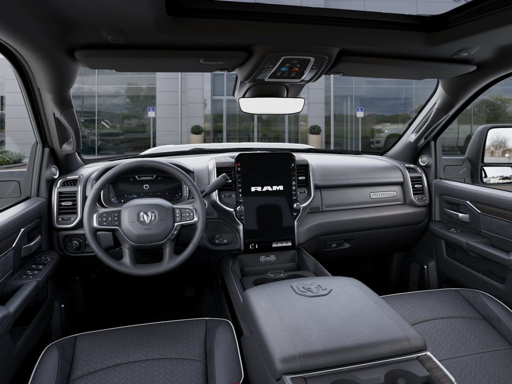 New 2026 RAM 2500 Laramie AWD/4WD image 14