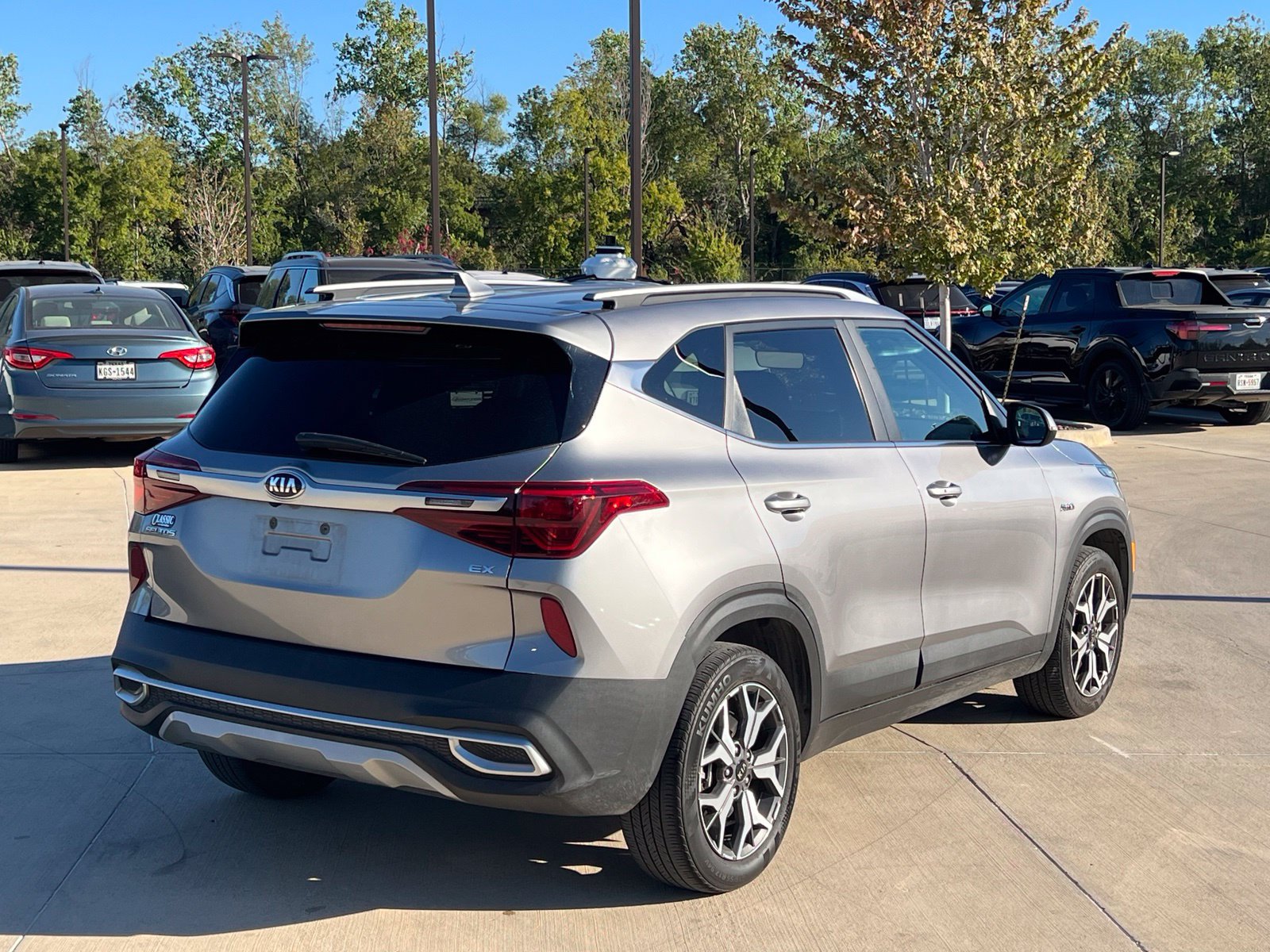 Used 2021 Kia Seltos EX AWD/4WD image 11