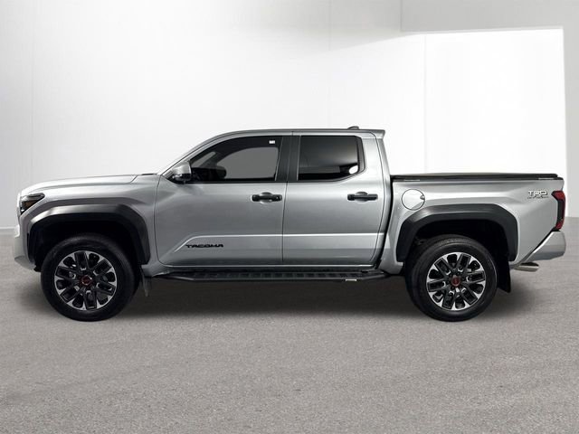 Used 2024 Toyota Tacoma TRD Off-Road AWD/4WD image 29
