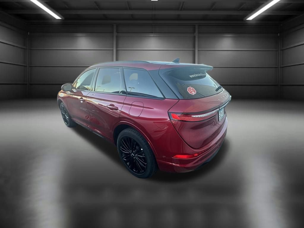 New 2025 Lincoln Corsair AWD w/ Equipment Group 101A image 4