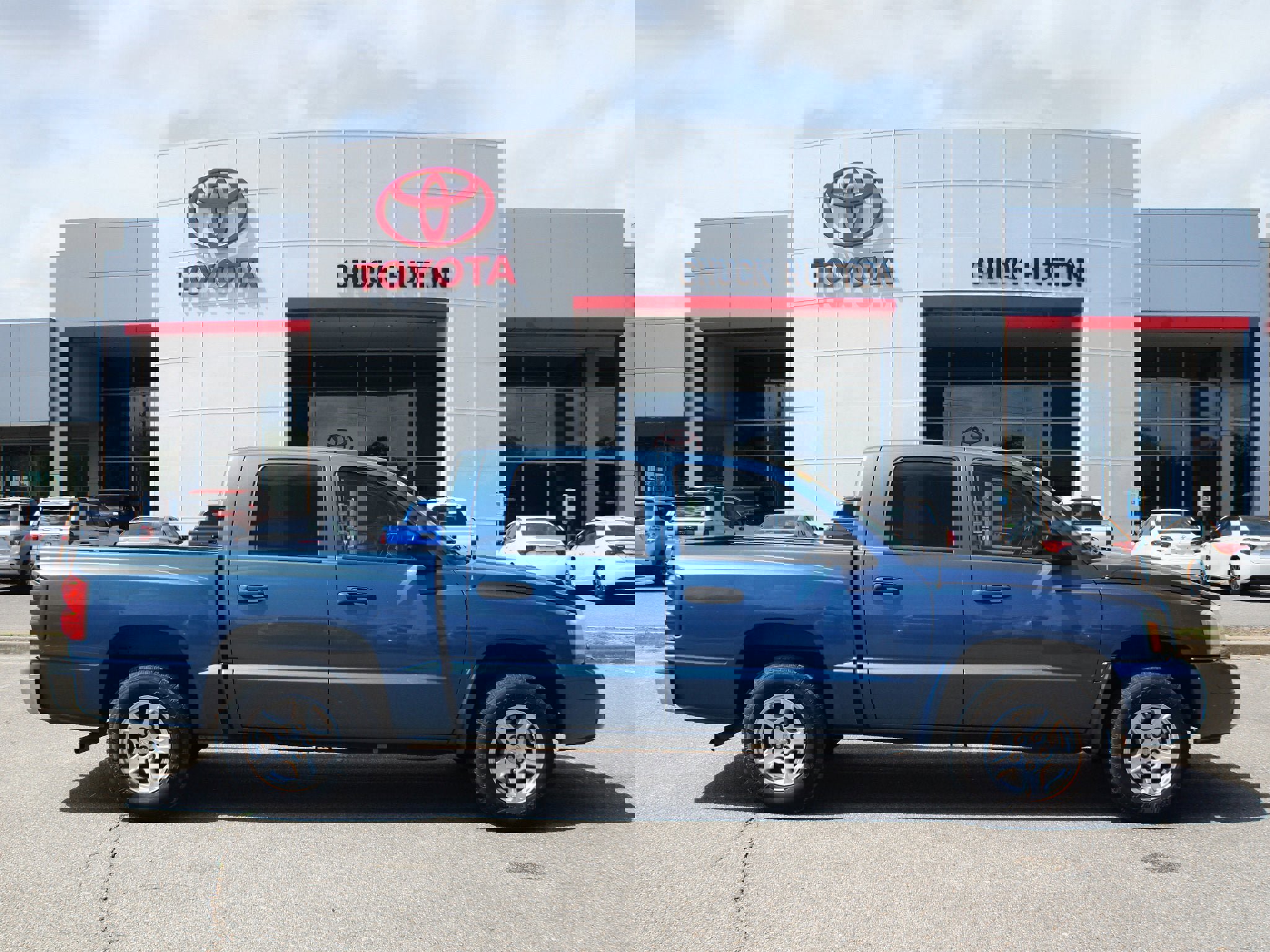 Used 2006 Dodge Dakota SLT image 1