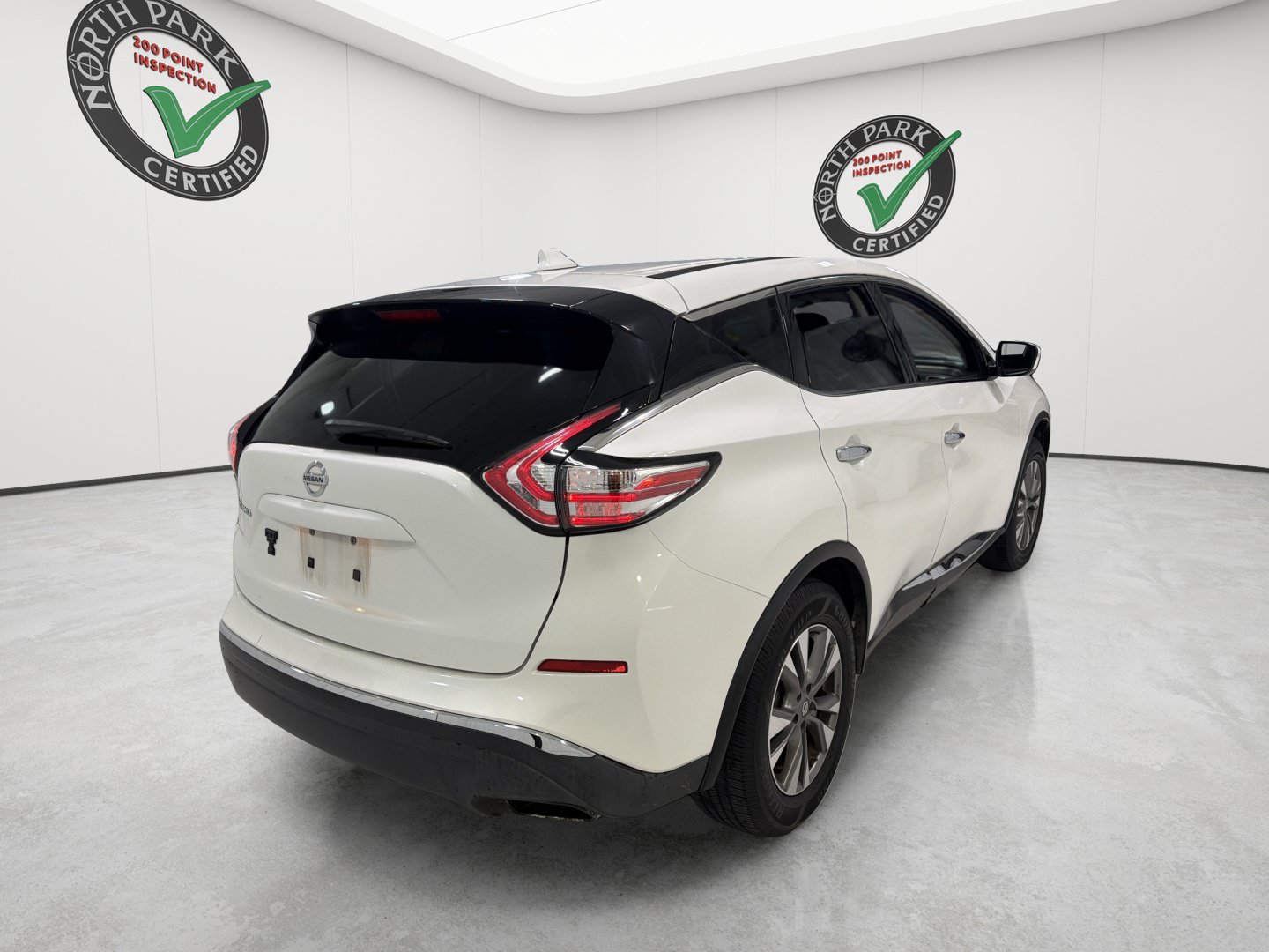 Used 2018 Nissan Murano S FWD image 5