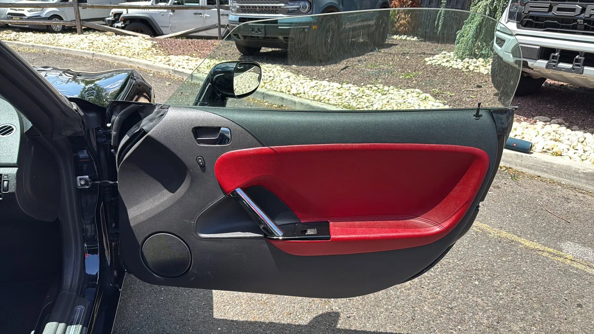 Used 2007 Saturn Sky Red Line RWD image 14