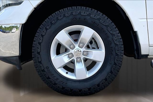 Used 2015 RAM 1500 Classic SLT RWD image 25
