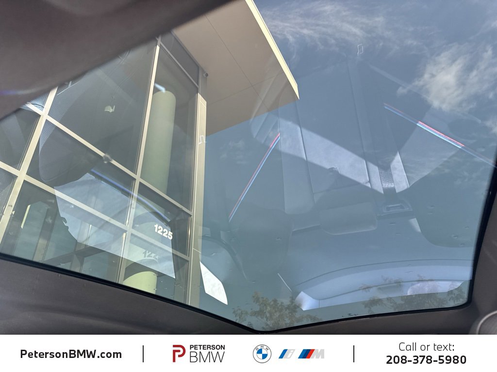 New 2026 BMW iX M70 w/ Executive Package image 35