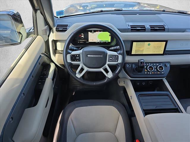 Used 2024 Land Rover Defender 110 X-Dynamic SE image 16