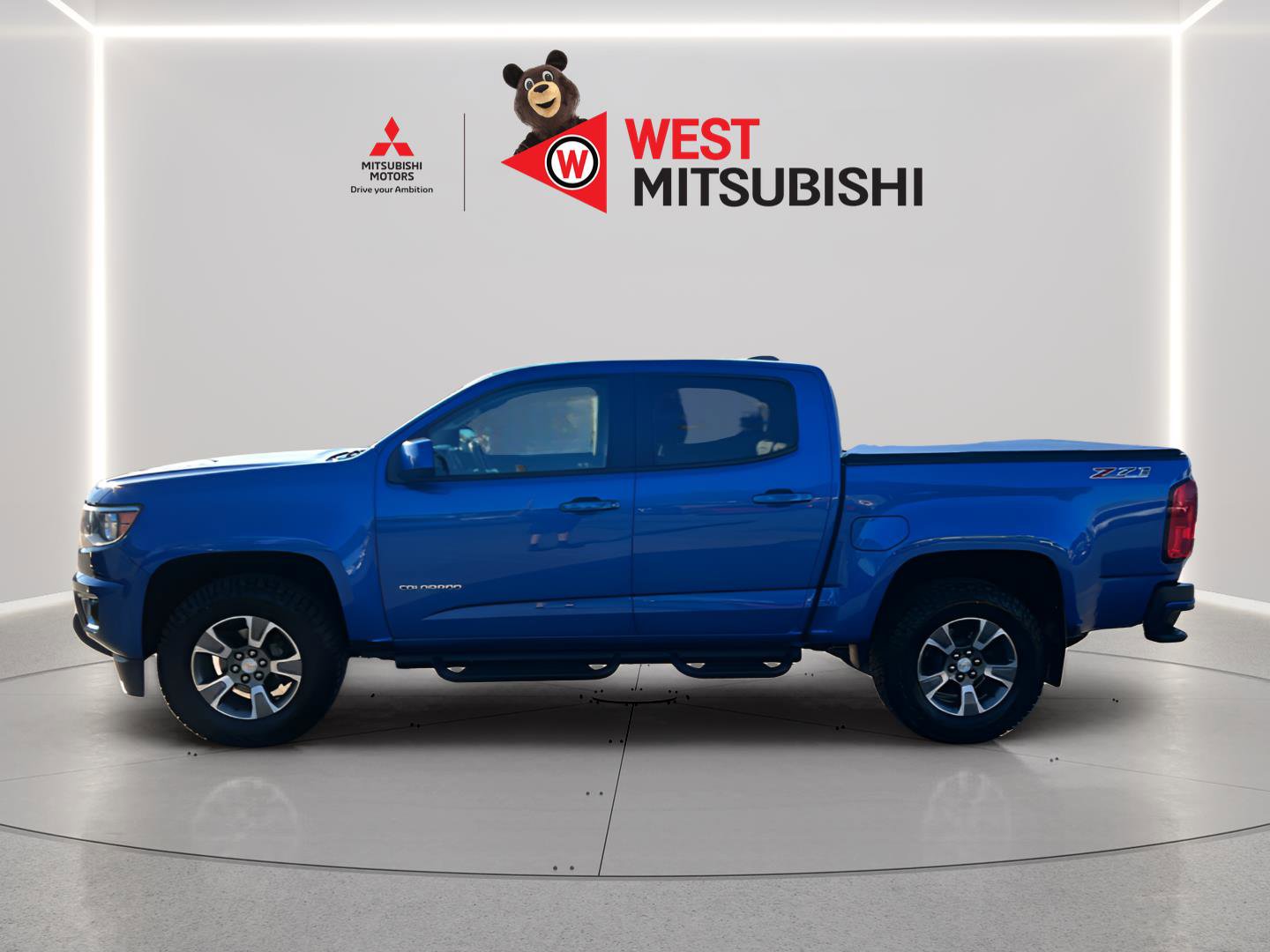 Used 2018 Chevrolet Colorado Z71 AWD/4WD image 3