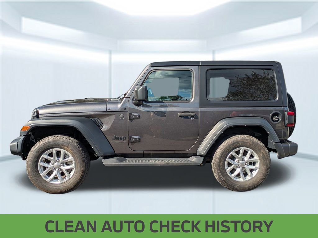 Used 2023 Jeep Wrangler Sport S image 2