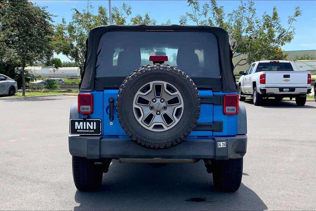 Used 2015 Jeep Wrangler Sport w/ Connectivity Group image 4