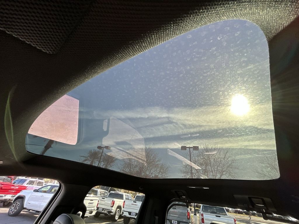 New 2025 GMC Sierra EV Denali image 19