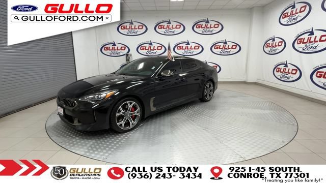 Used 2020 Kia Stinger GT1 RWD image 4