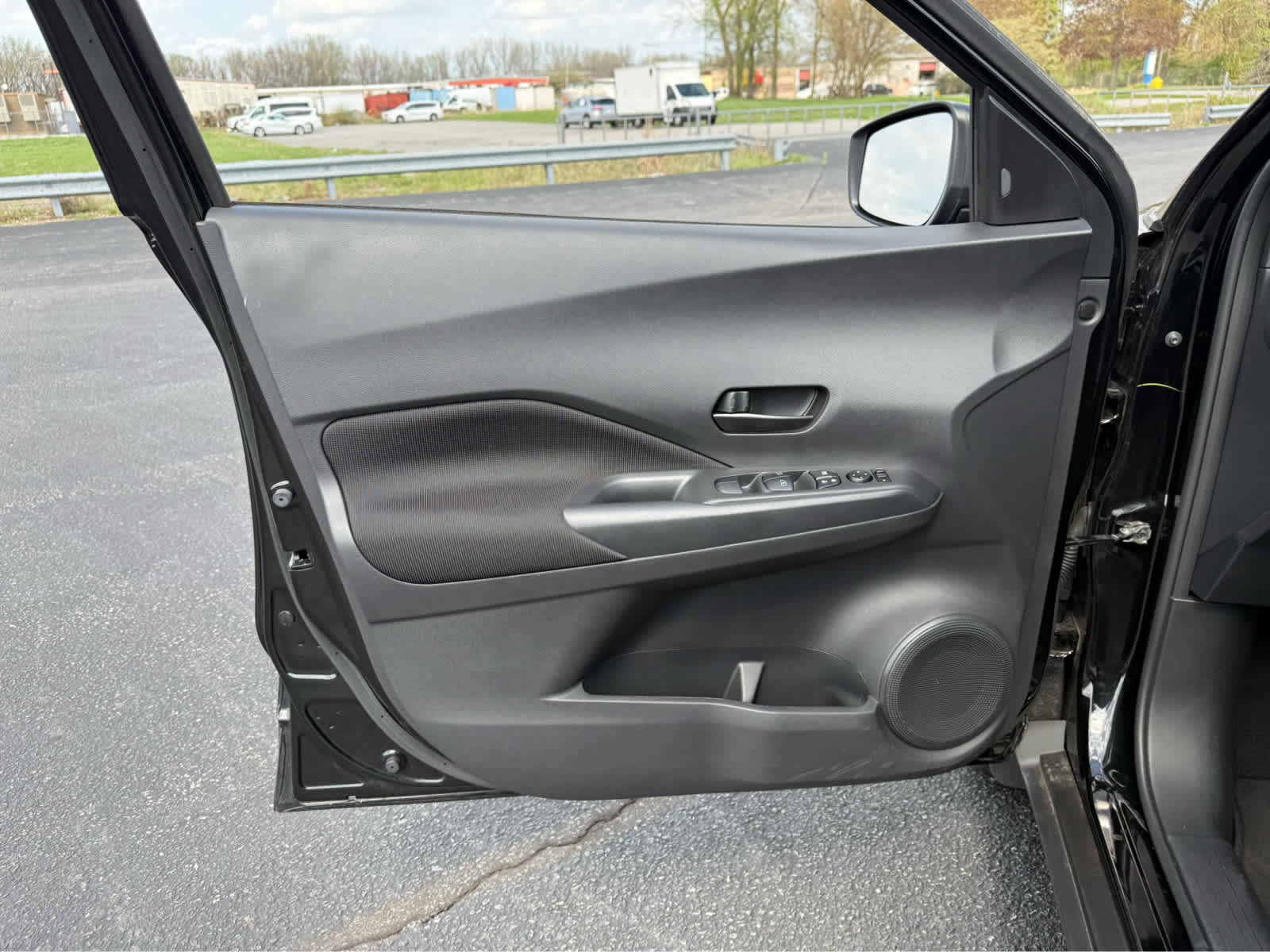 Used 2025 Nissan Kicks Play S FWD image 20