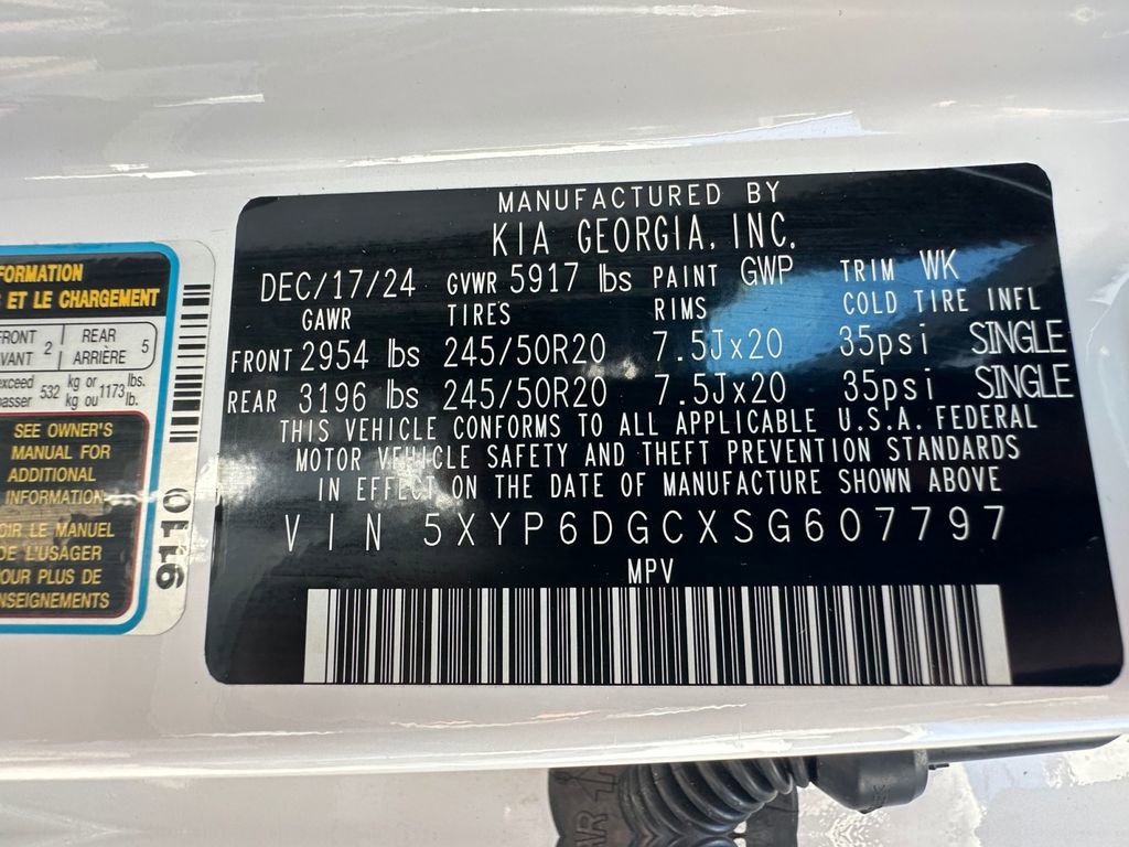 Used 2025 Kia Telluride S image 17