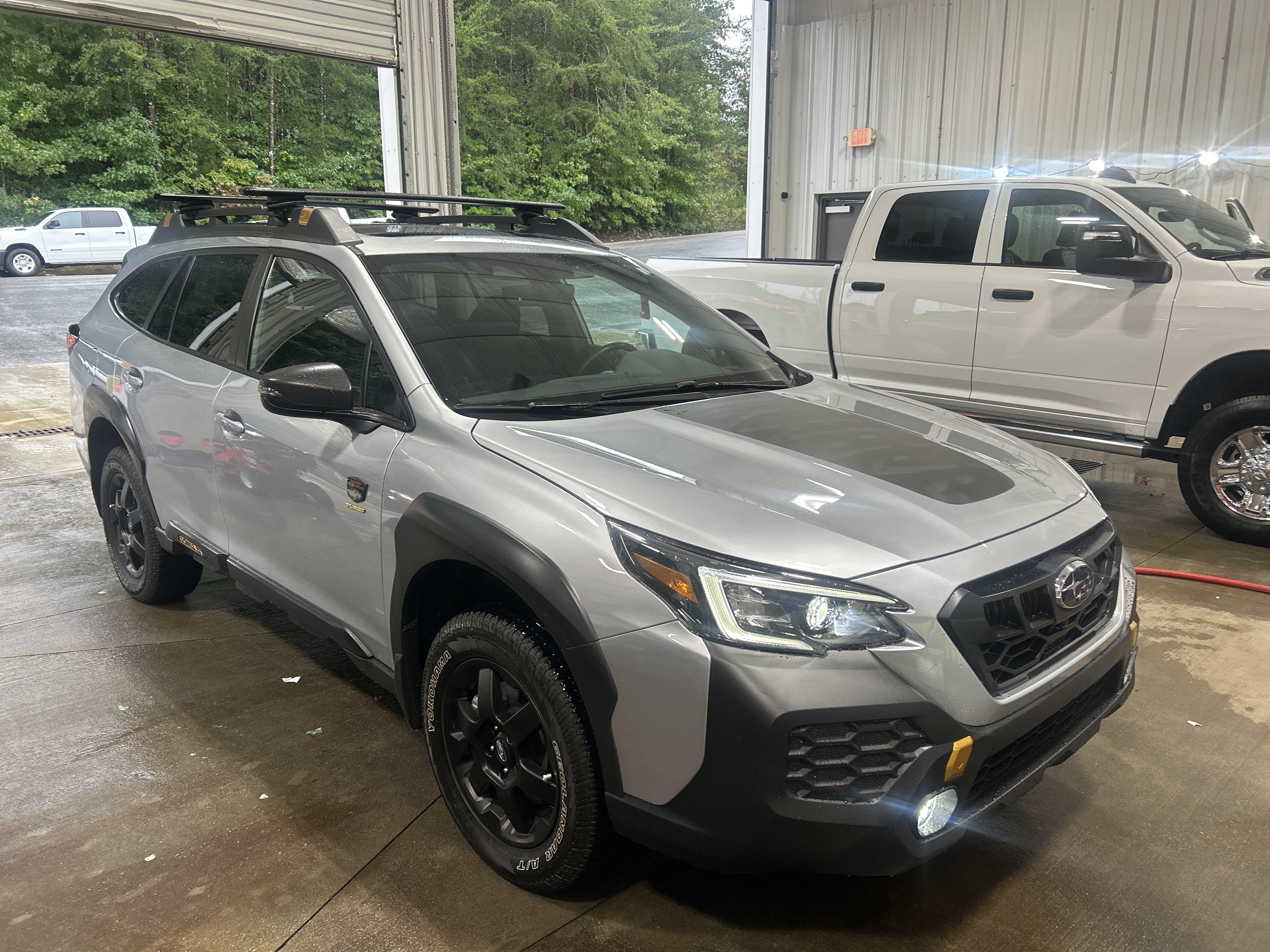 Used 2025 Subaru Outback Wilderness AWD/4WD image 8
