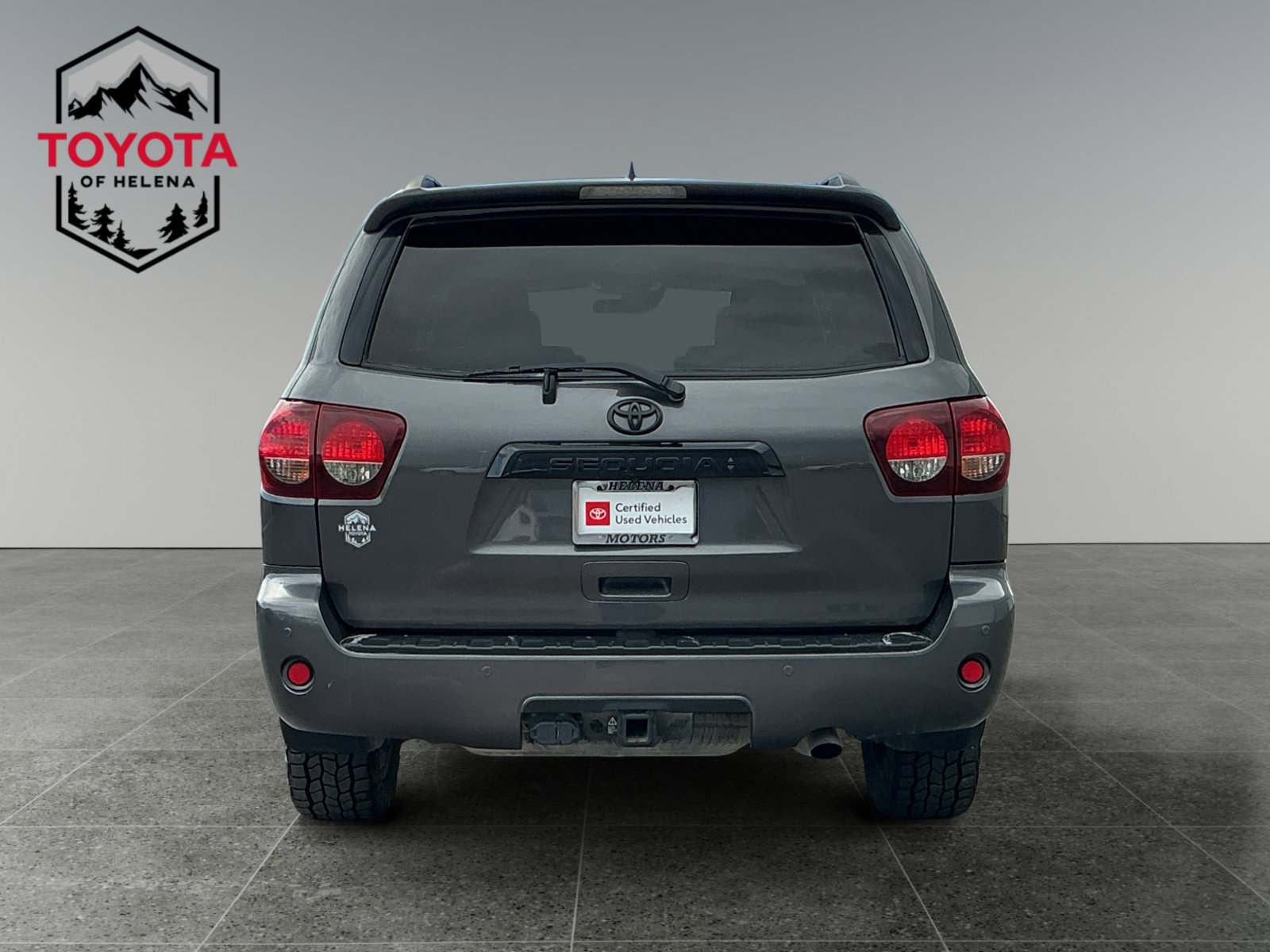Certified 2022 Toyota Sequoia TRD Sport AWD/4WD image 4