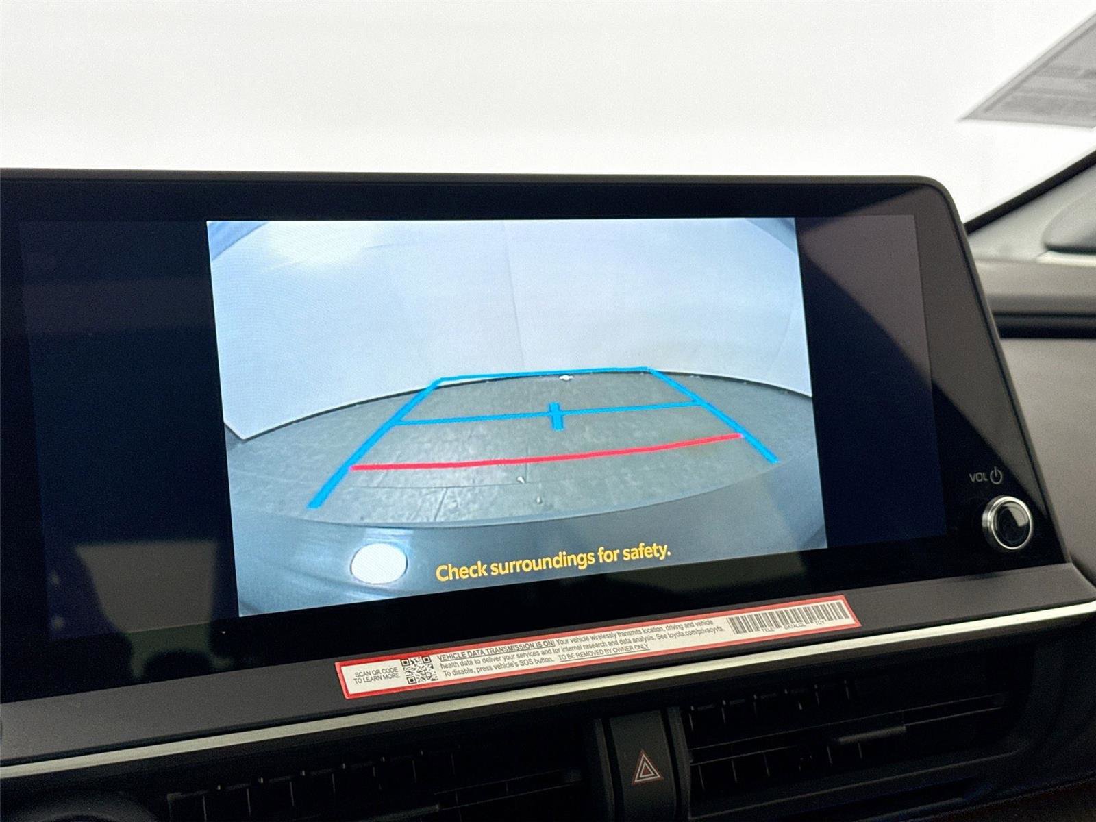 Used 2025 Toyota Prius Limited image 26