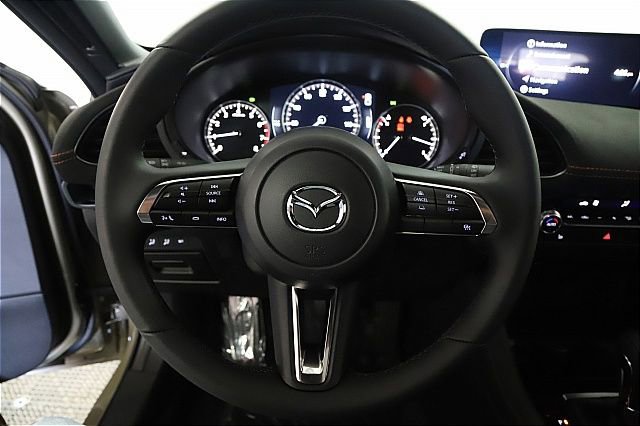 Used 2025 MAZDA MAZDA3 Carbon image 26