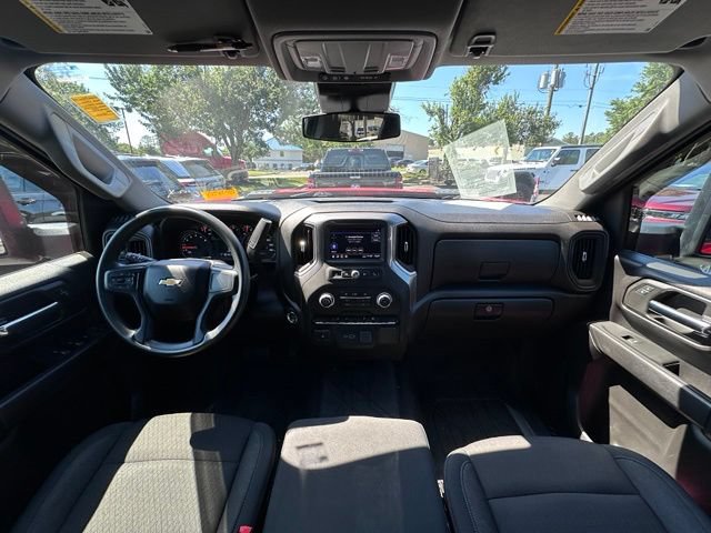 Used 2024 Chevrolet Silverado 2500 Custom w/ Custom Convenience Package AWD/4WD image 2