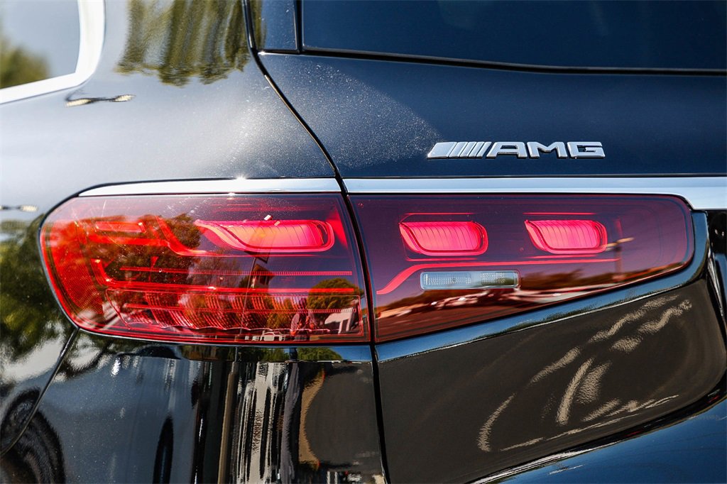 New 2025 Mercedes-Benz GLS 63 AMG 4MATIC image 8