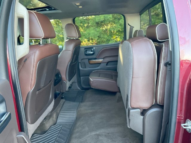 Used 2014 Chevrolet Silverado 1500 High Country w/ High Country Premium Package AWD/4WD image 16