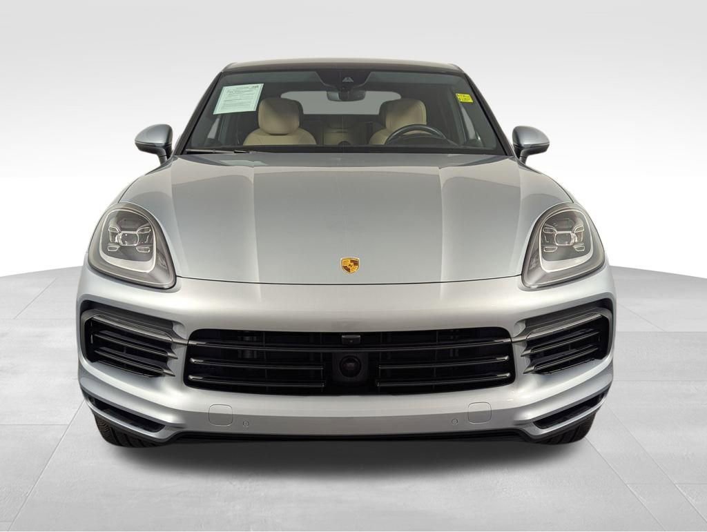 Used 2022 Porsche Cayenne Coupe image 17