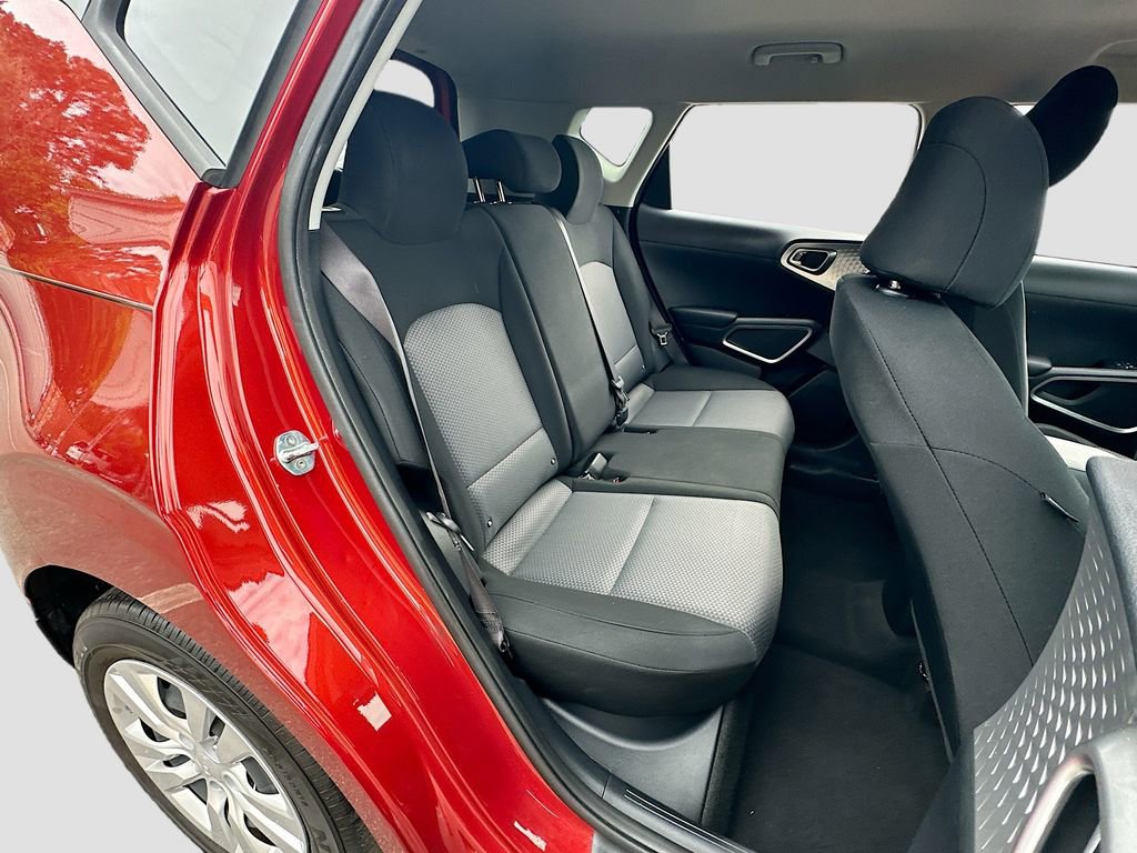 Certified 2022 Kia Soul LX image 24