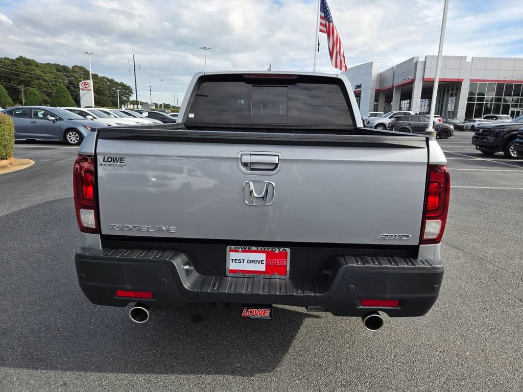 Used 2023 Honda Ridgeline RTL-E image 10