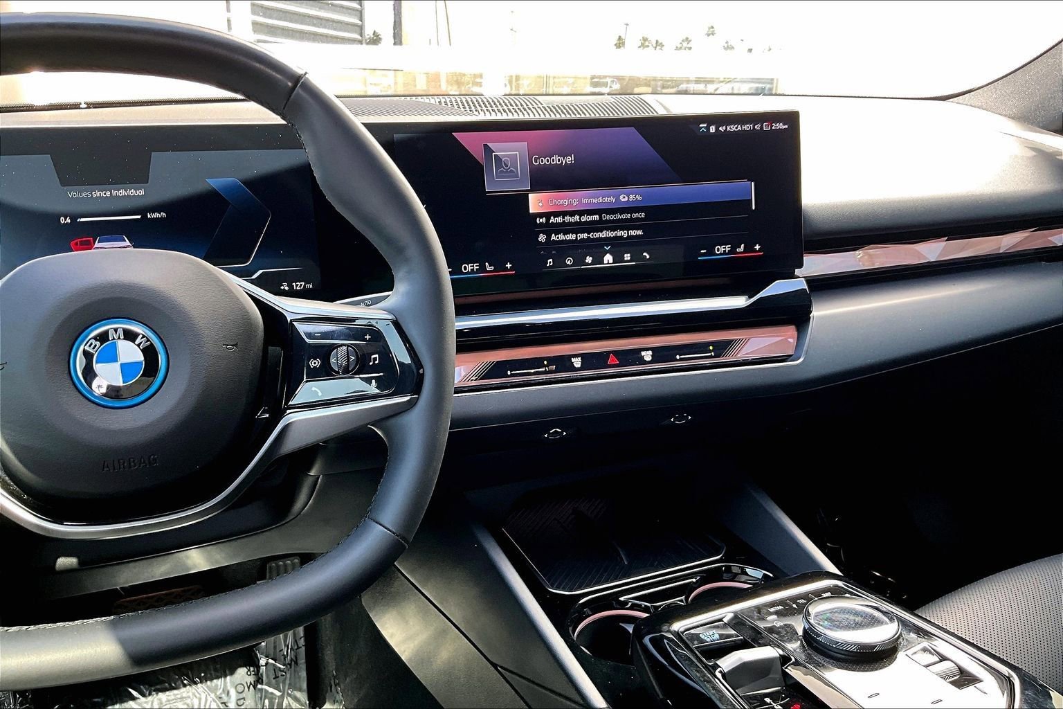 Used 2024 BMW i5 eDrive40i w/ M Sport Package image 6