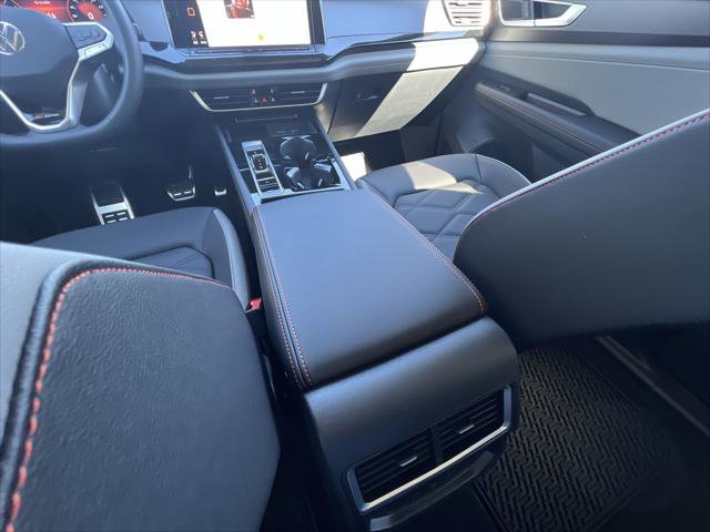 New 2026 Volkswagen Atlas Peak Edition image 20