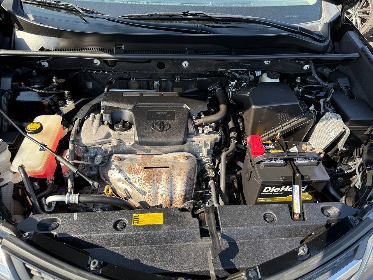 Used 2015 Toyota RAV4 XLE AWD/4WD image 47